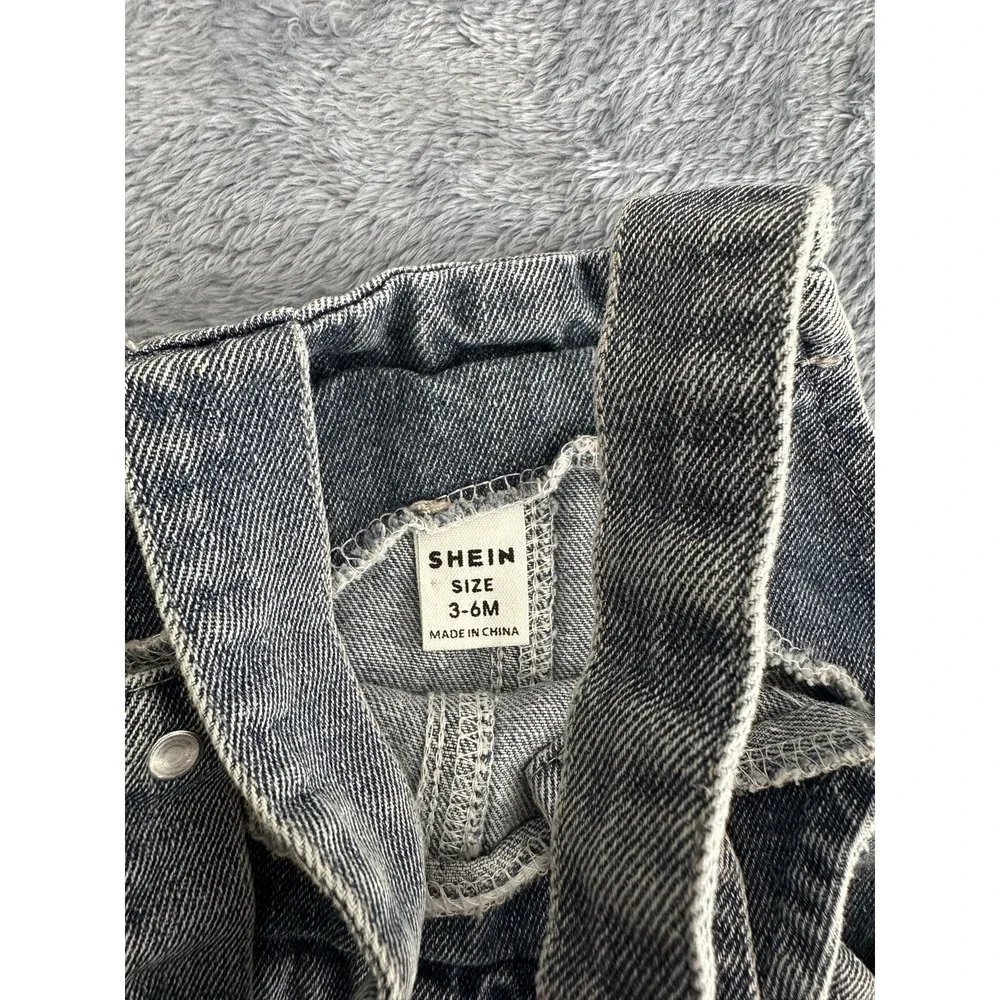 SHEIN Blue Denim Overall One-Piece Sleeveless Button 3-6 Months Unisex Baby
